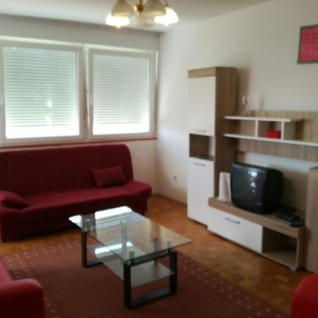 Apartment Pula Exterior photo