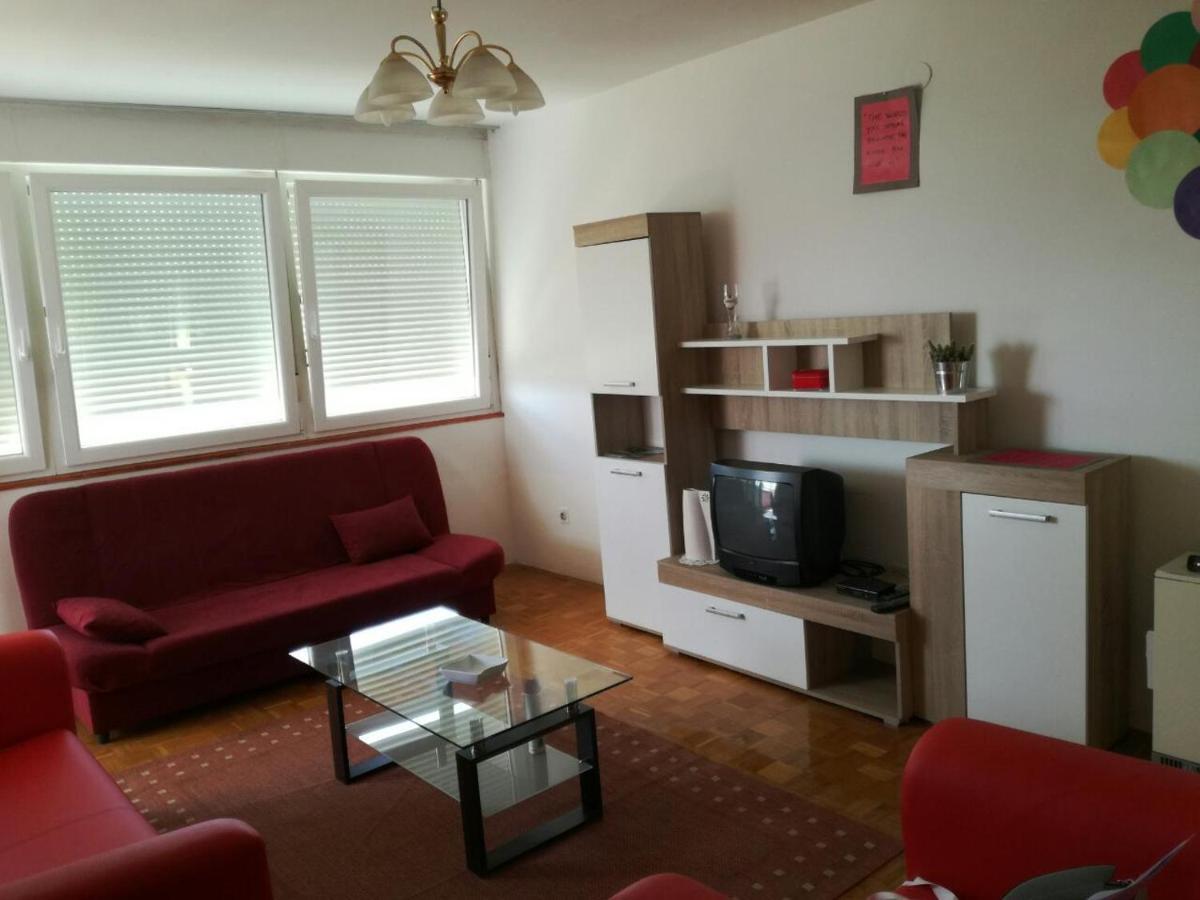 Apartment Pula Exterior photo